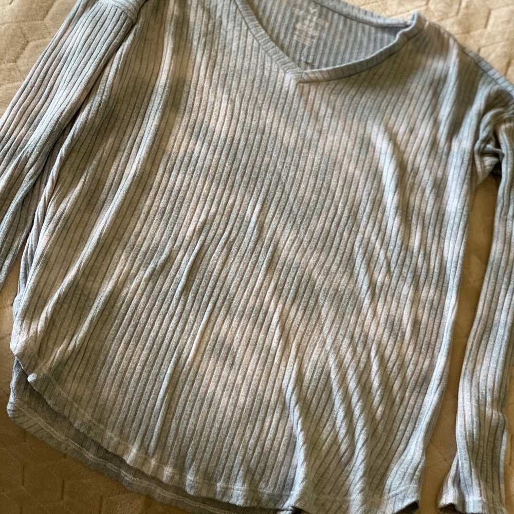 American eagle long sleeve